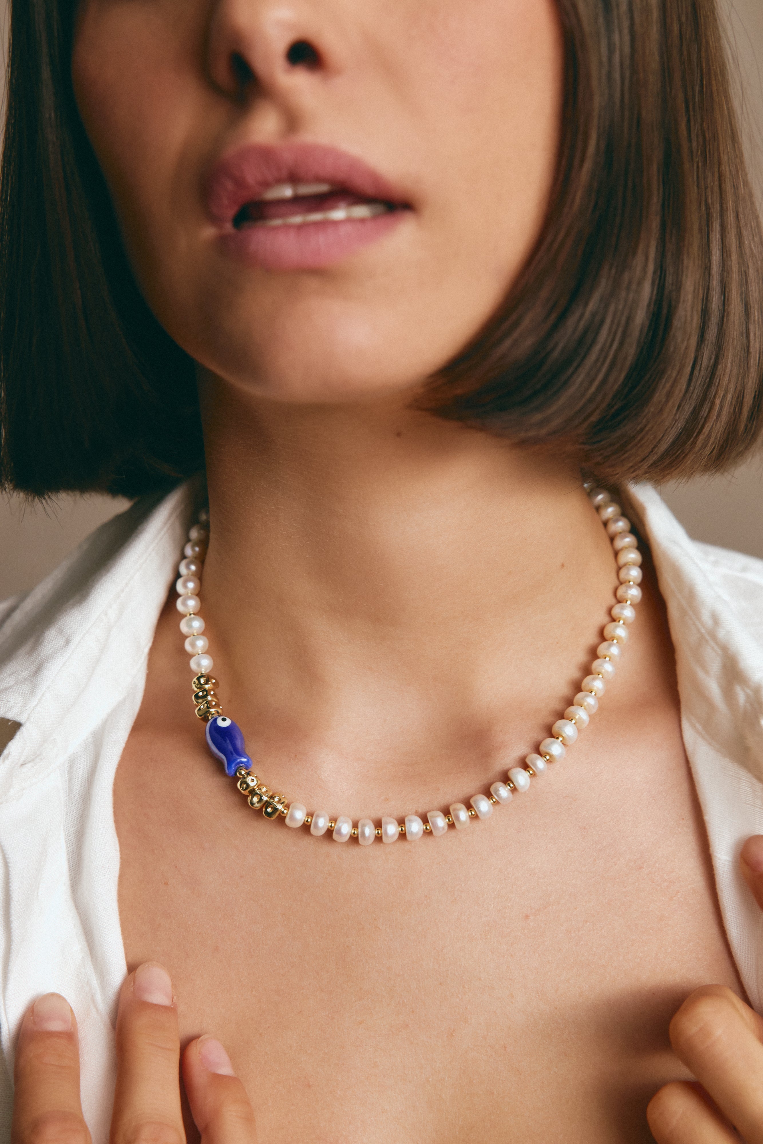 PEARLINA Navy Necklace
