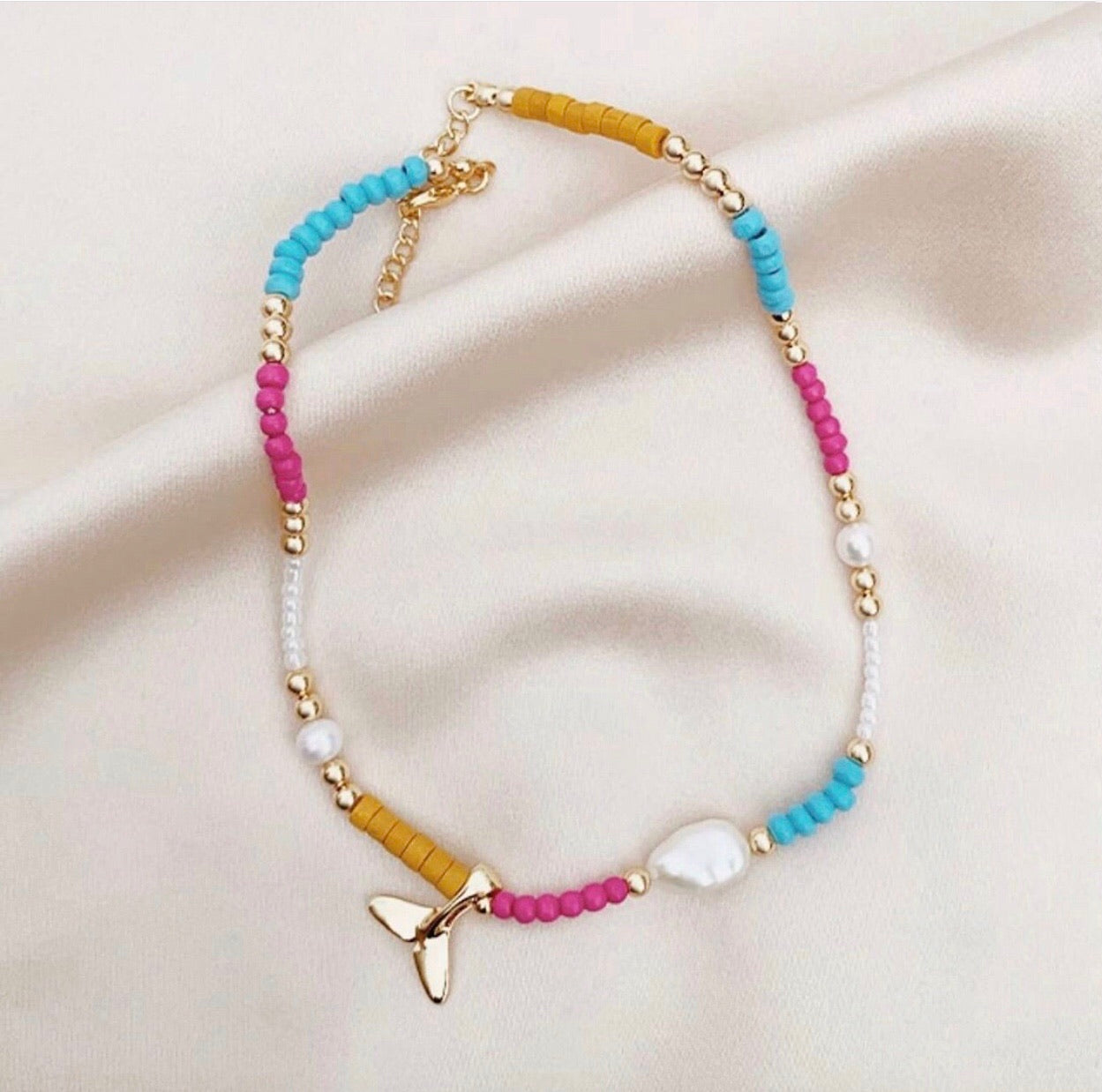 'VERITA' MULTICOLOR BEADS & PEARLS NECKLACE